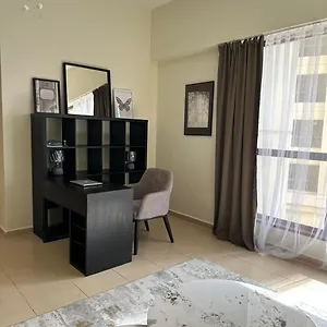 Ora Place Hostel Dubai
