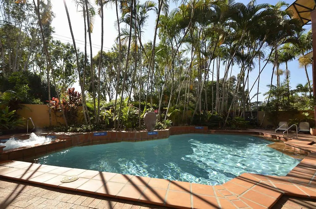 Bermuda Villas Sunshine Coast 4*,