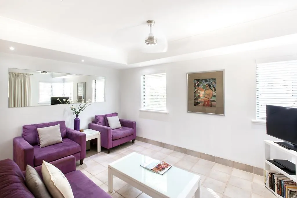 Aparthotel Bermuda Villas Sunshine Coast