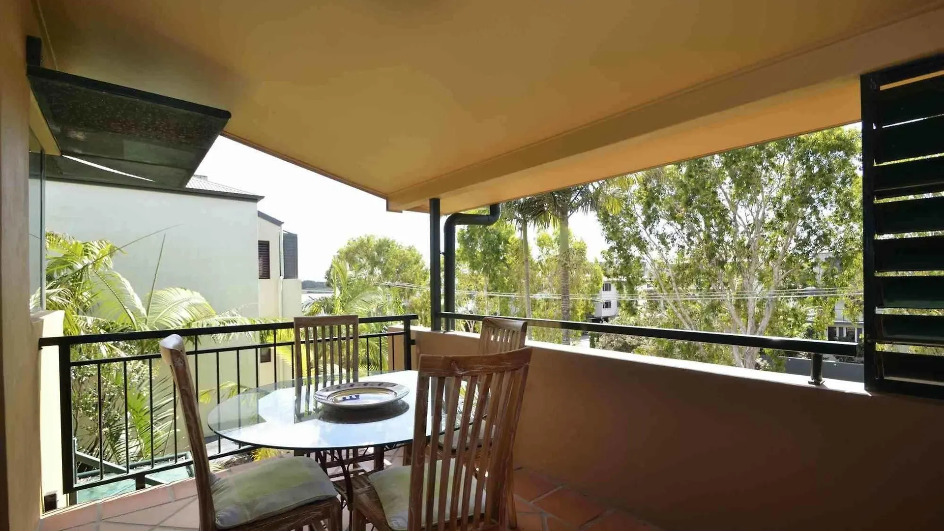 **** Aparthotel Bermuda Villas Sunshine Coast Australia